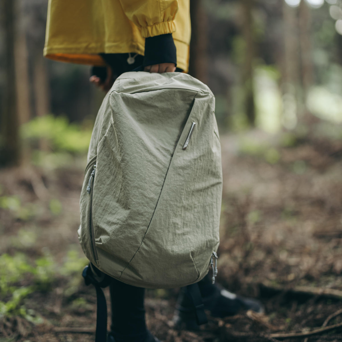 NIID NEO Nomad 19L Sage Green Modular Backpack - Portable Outdoor Accessory