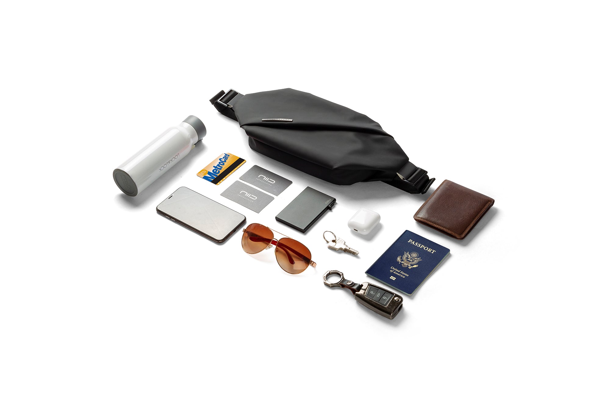 NIID R0 crossbody sling bag capacity demo with daily EDC items